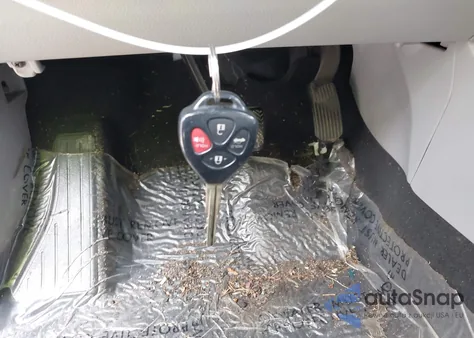 2010 Toyota Corolla Le z USA, uszkodzony, nr VIN 1NXBU4EE8AZ314543